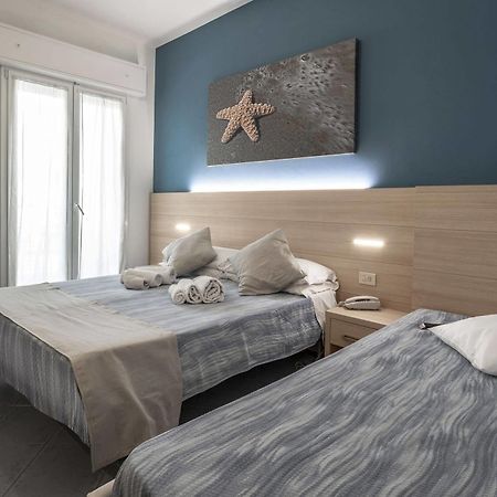Hotel Esperia Cattolica Eksteriør billede