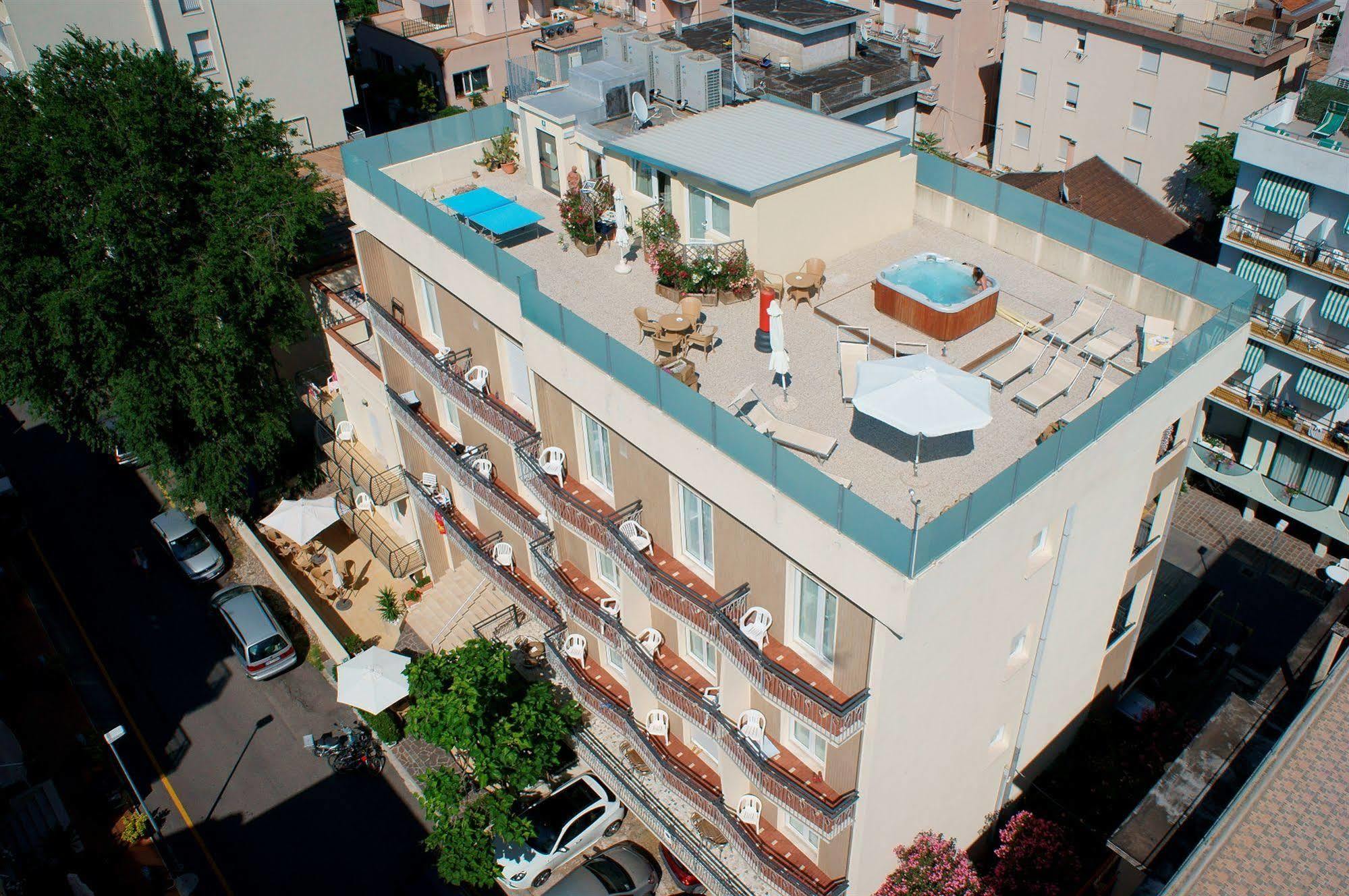 Hotel Esperia Cattolica Eksteriør billede