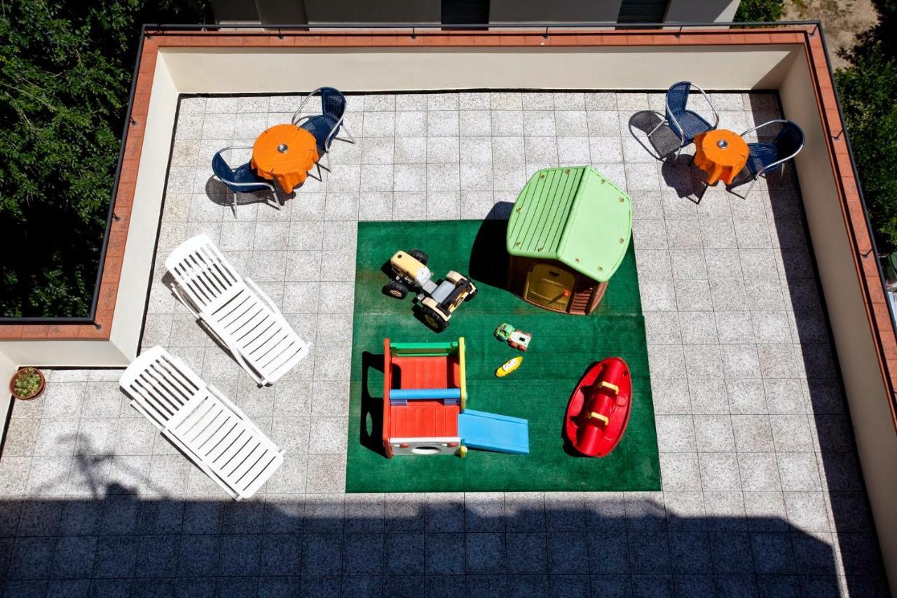 Hotel Esperia Cattolica Eksteriør billede